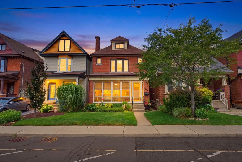 Property listing for 394 Charlton Ave. W., Hamilton, ON